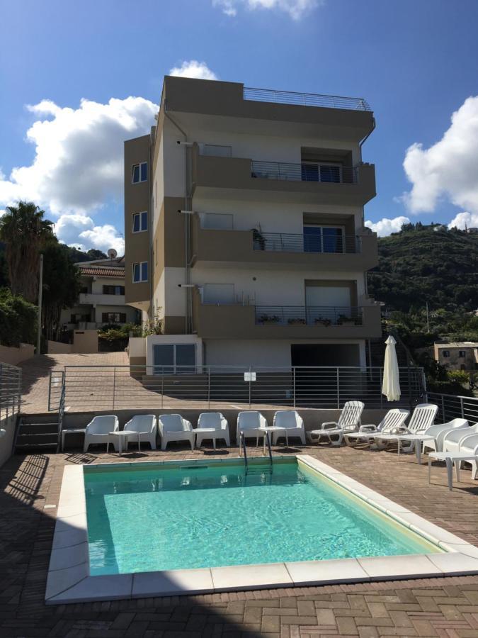 Sapphire Penthouse Apartman Tropea Kültér fotó