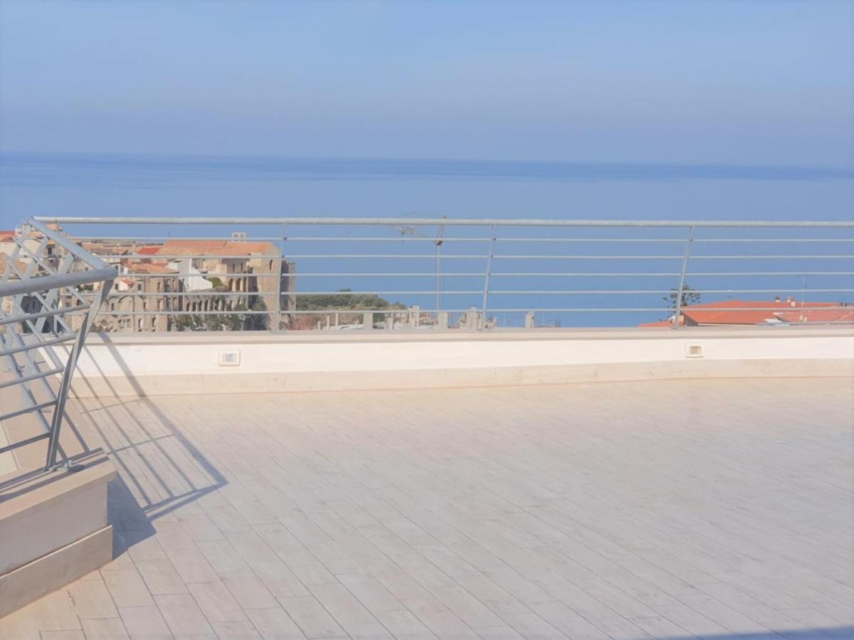 Sapphire Penthouse Apartman Tropea Kültér fotó